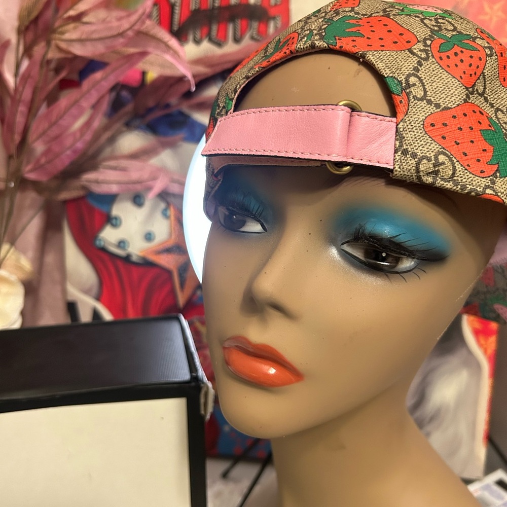 Authentic Gucci Monogram Strawberry Baseball Cap … - image 2